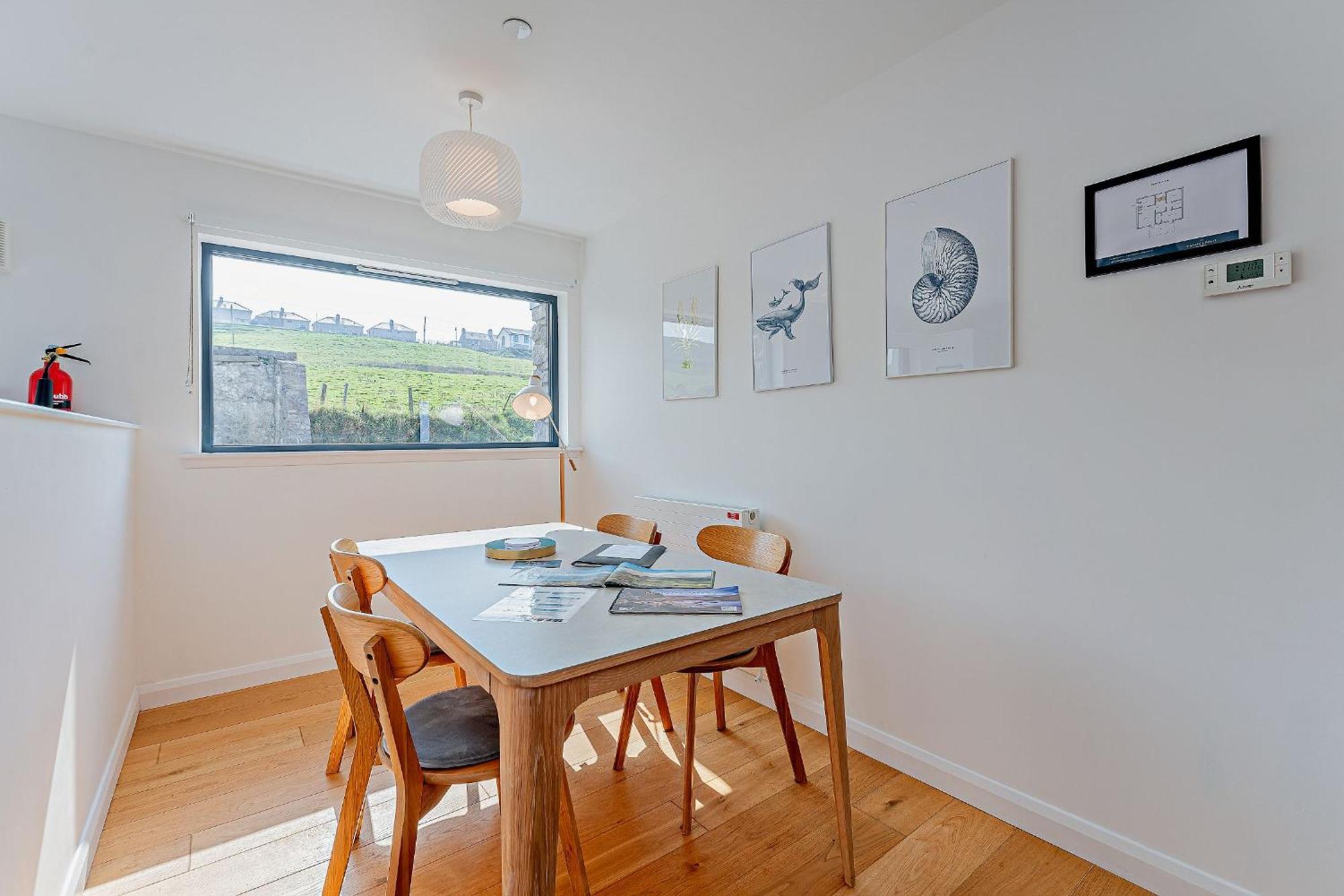 2 Bed Ground Floor Apartment - 11 Plas Pistyll 외부 사진